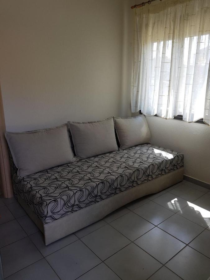 Lemon Flowers Apartments Nea Skioni Luaran gambar