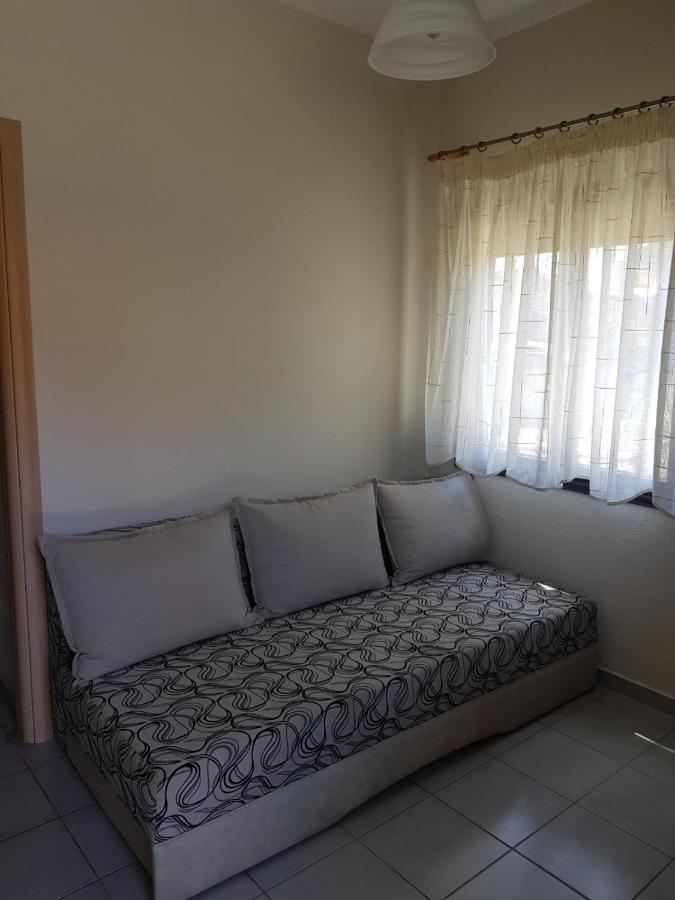 Lemon Flowers Apartments Nea Skioni Luaran gambar
